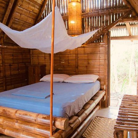 The Mudhouse Hostel Mompiche Bagian luar foto