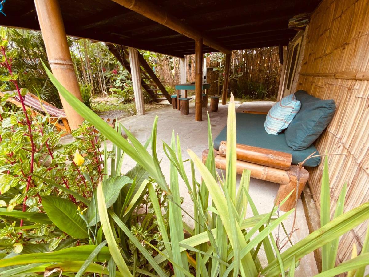 The Mudhouse Hostel Mompiche Bagian luar foto