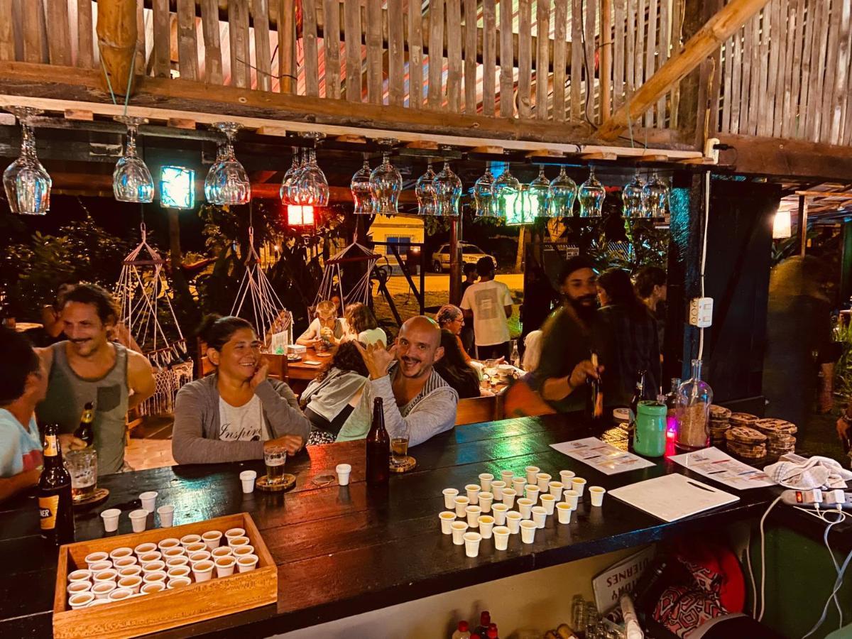 The Mudhouse Hostel Mompiche Bagian luar foto